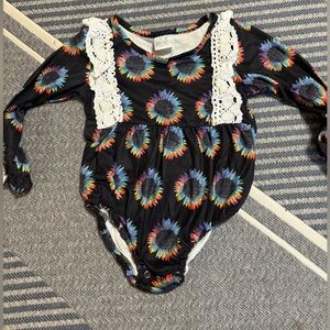 ❣️10 for $10❣️Floral Girls One Piece